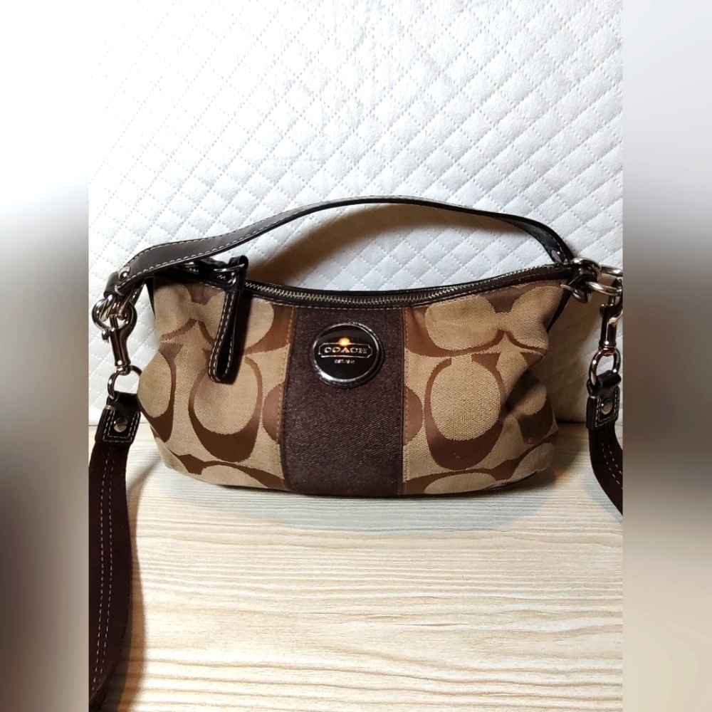 EUC COACH Crossbody Bag